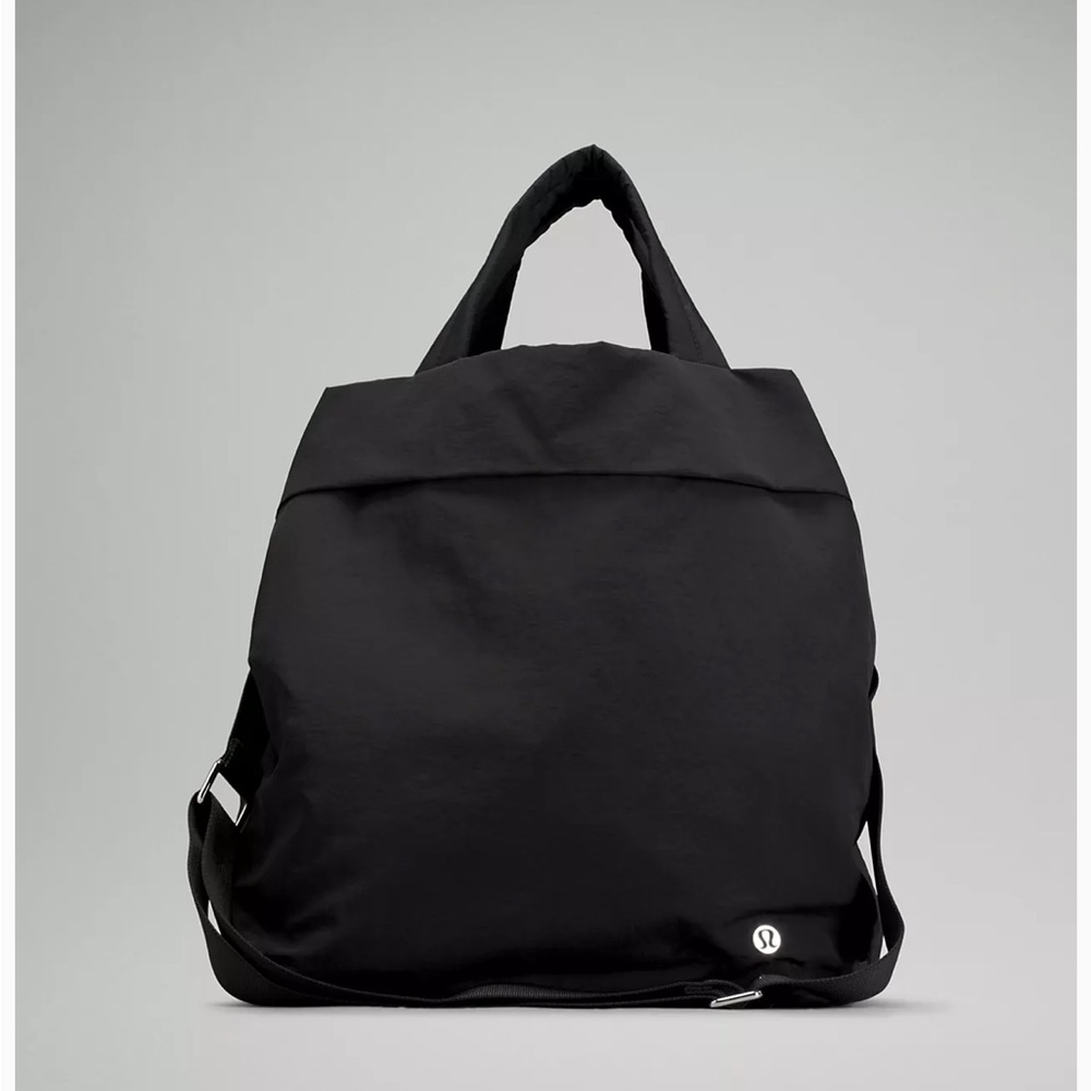 Lulu Lemon On My Level Bag